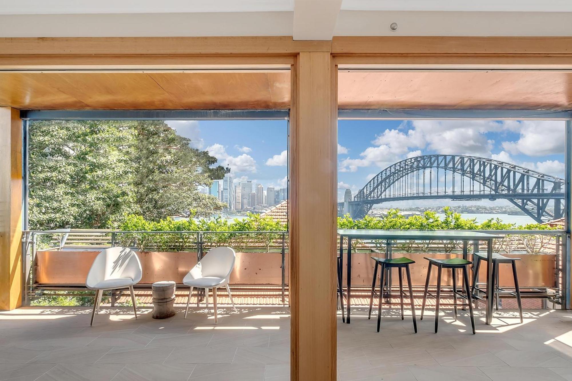 Heatherbrae I - World Class Harbour Bridge Views! Sydney