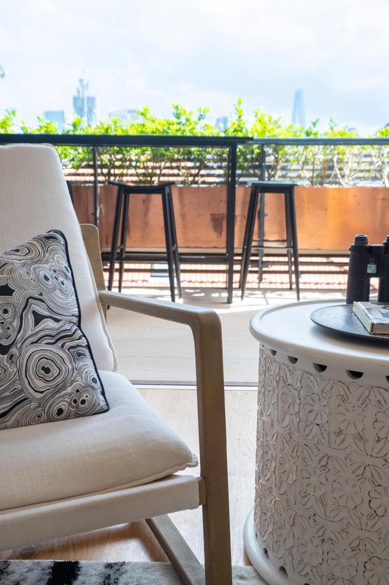 Heatherbrae I - World Class Harbour Bridge Views! Apartment