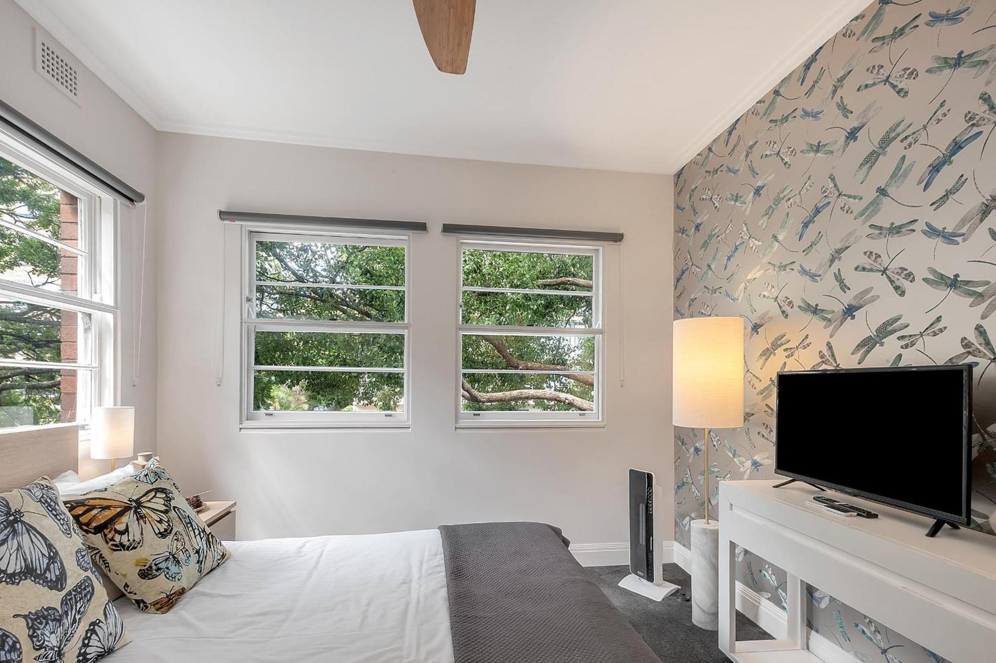 Apartment Heatherbrae I - World Class Harbour Bridge Views! *