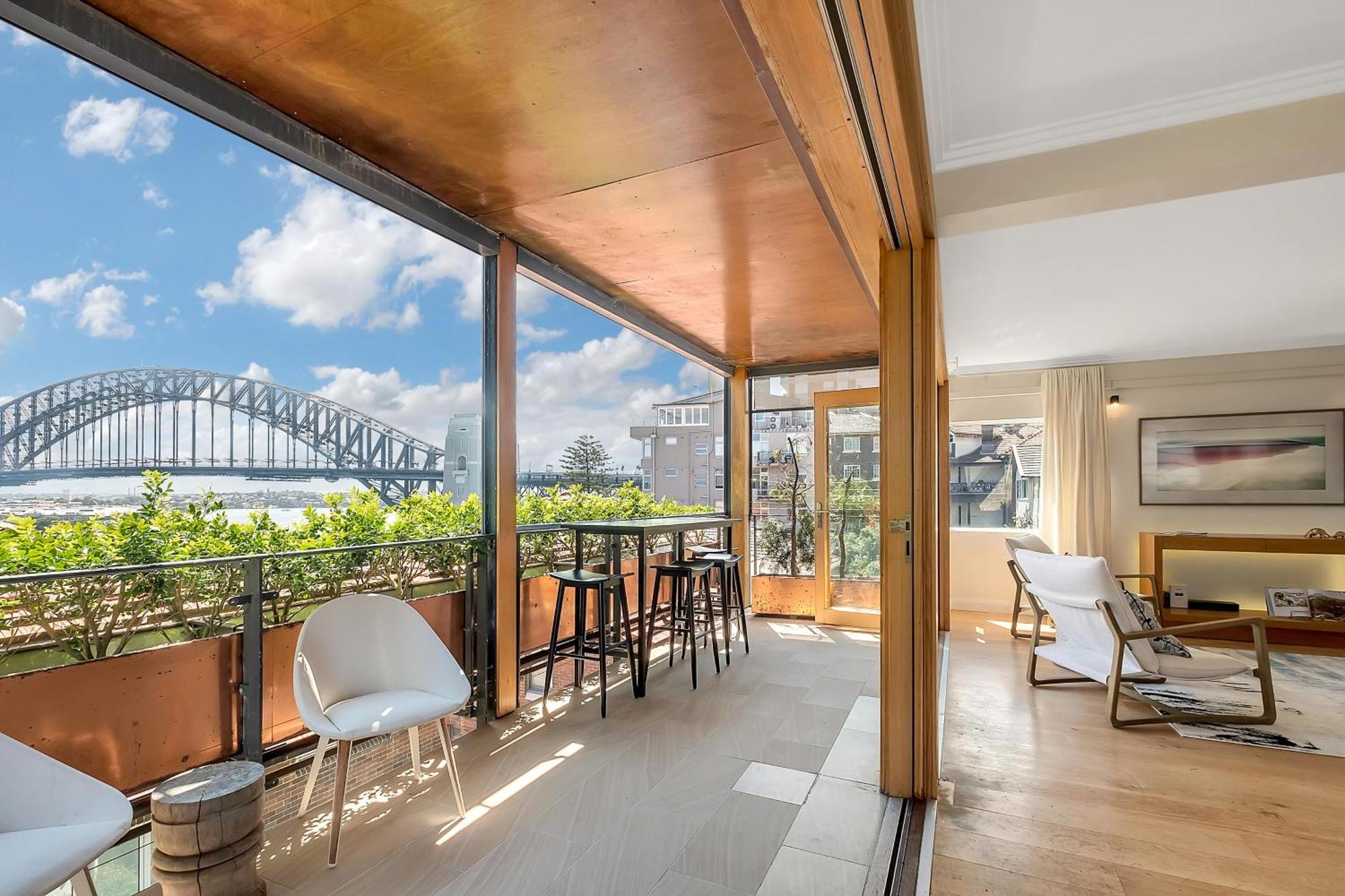 Heatherbrae I - World Class Harbour Bridge Views! Apartment